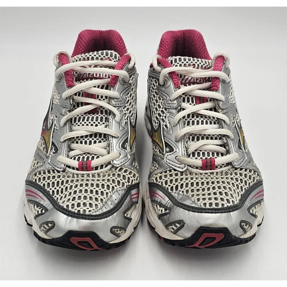 Mizuno wave rider